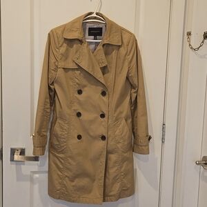 Banana Republic Trenchcoat - XS